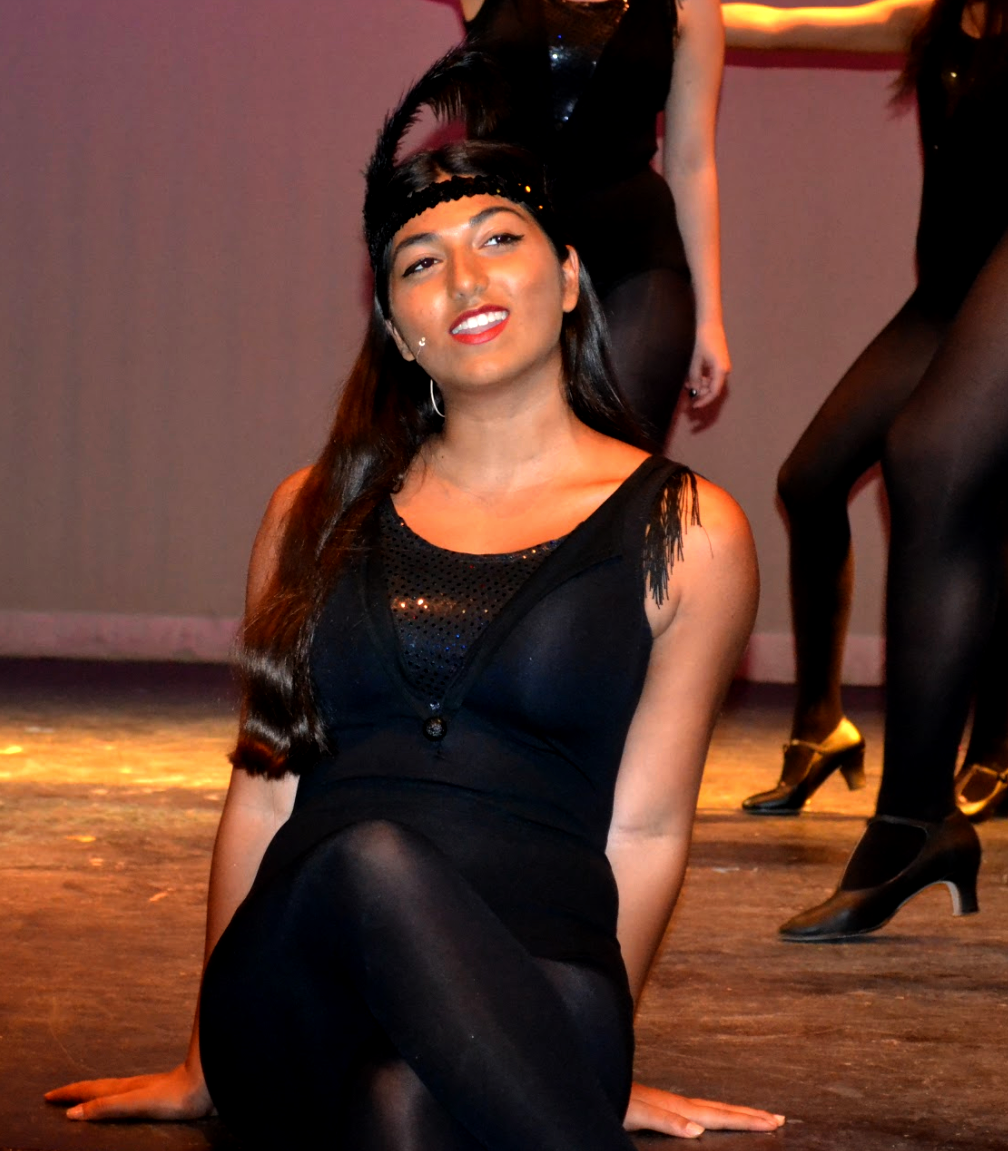 Sarah Enzminger's costume design for the theater production of Chicago